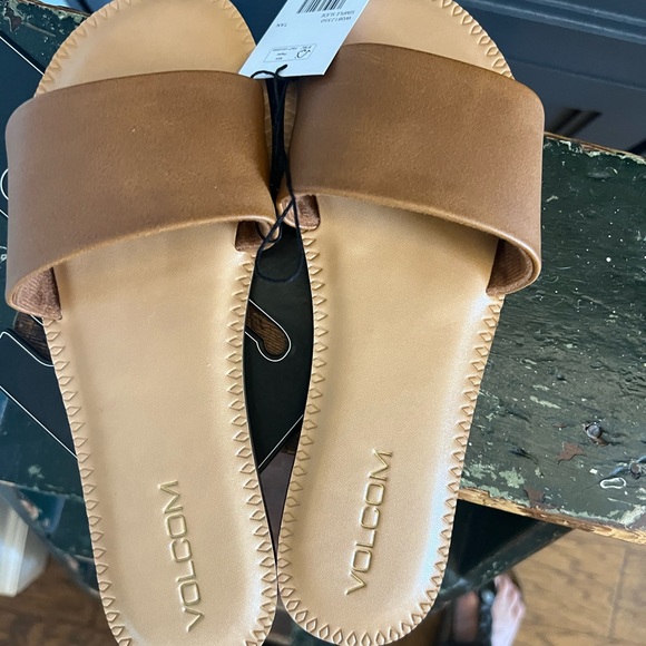 Volcom Women's Brown Slide Sandals - Picture 1 of 6